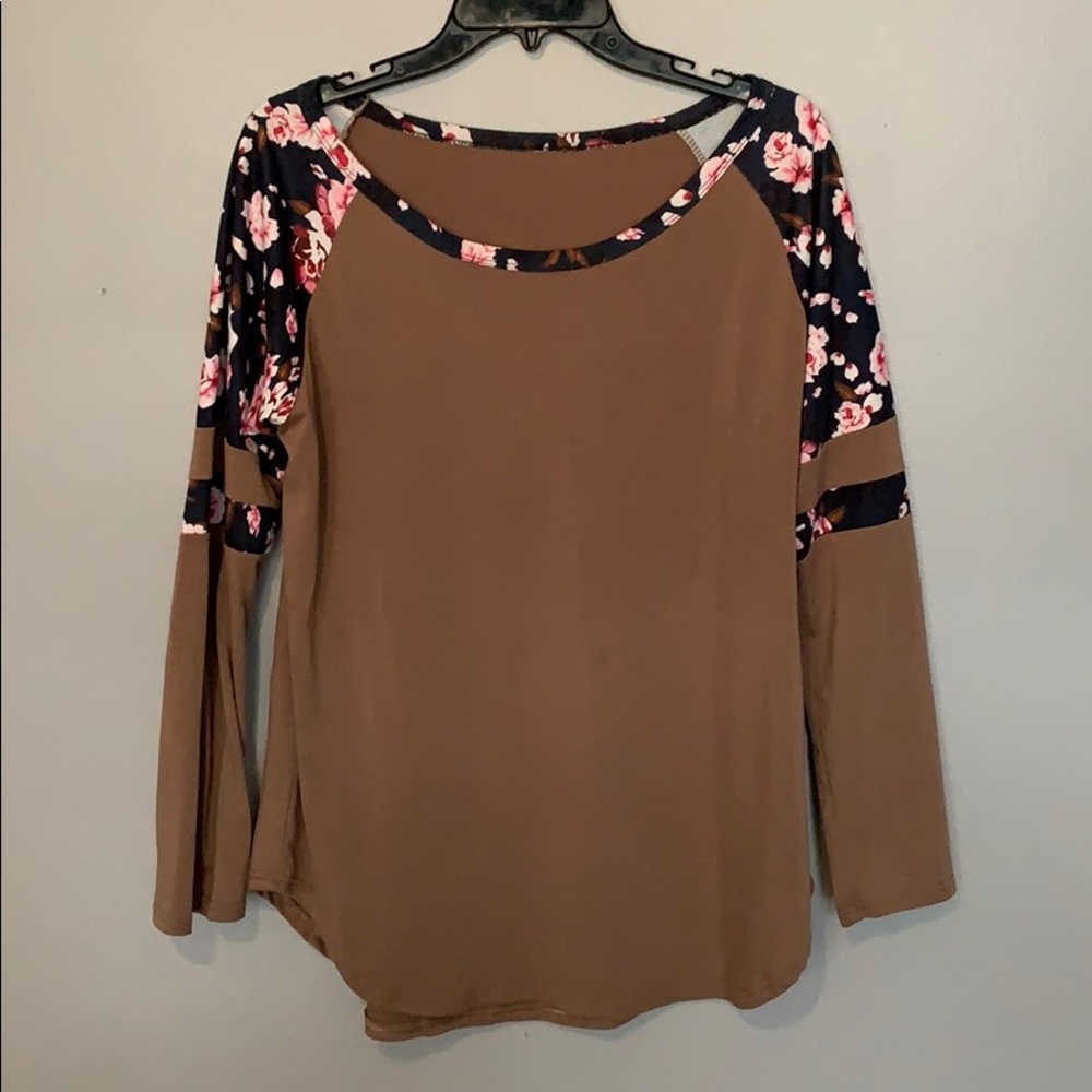 Boatneck long sleeve shirt
